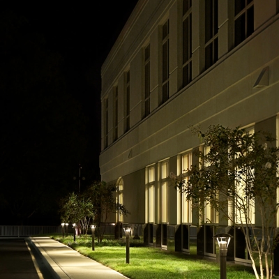 <p>High voltage, commercial landscape lighting and walkway lighting in Cincinnati, OH.</p> Photo
